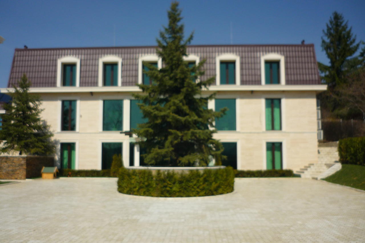 Hotel Villa Ekaterina Vakarel Bagian luar foto
