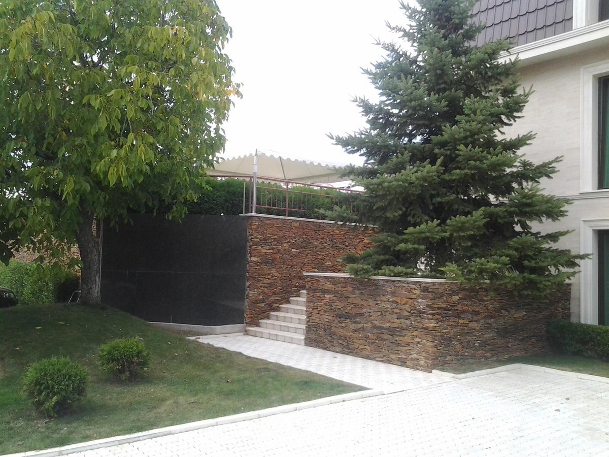 Hotel Villa Ekaterina Vakarel Bagian luar foto