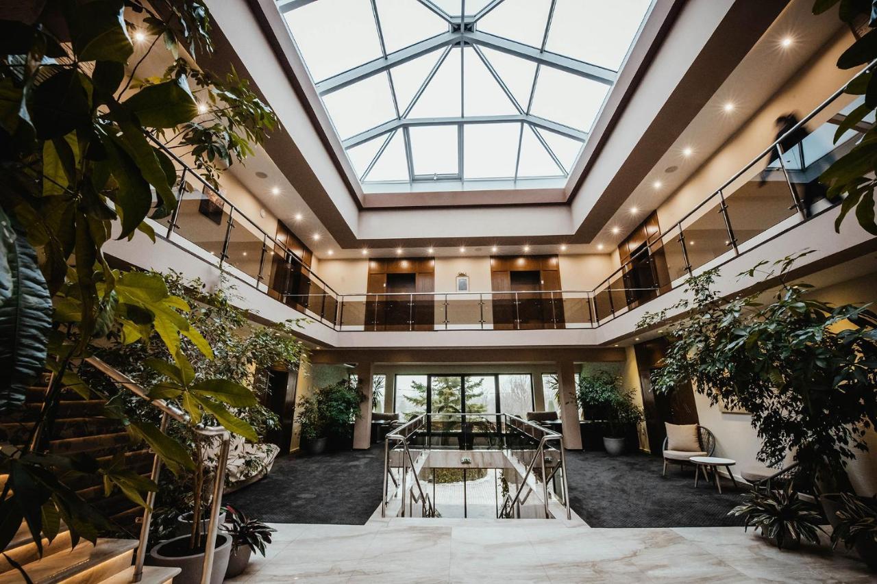 Hotel Villa Ekaterina Vakarel Bagian luar foto