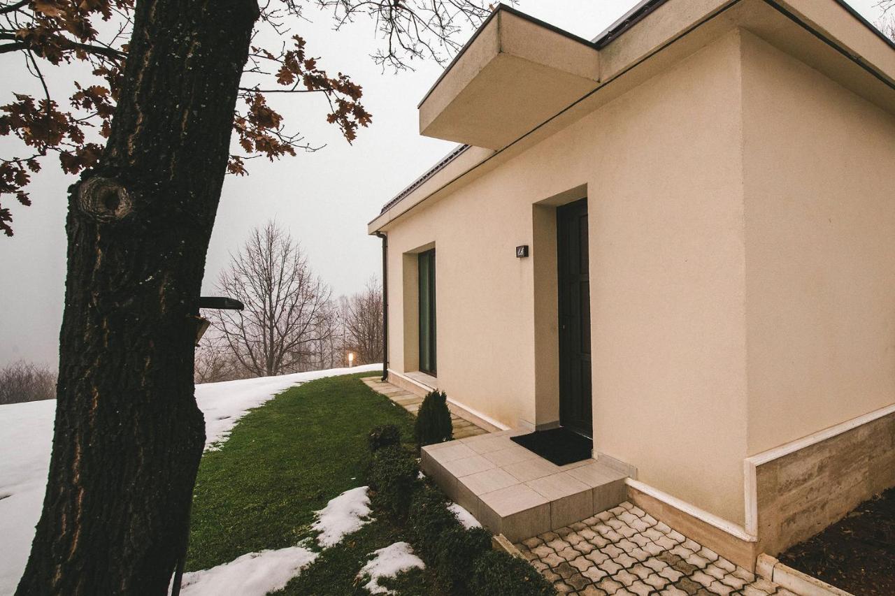 Hotel Villa Ekaterina Vakarel Bagian luar foto